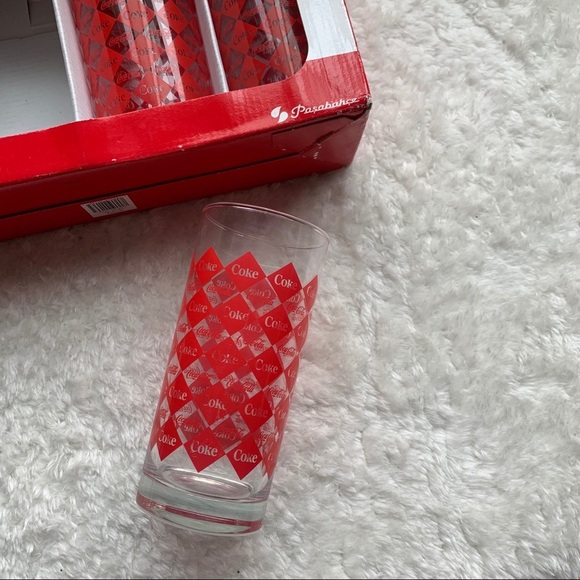 Coca Cola Red Logo Set of 4 Glassware - Picture 2 of 6
